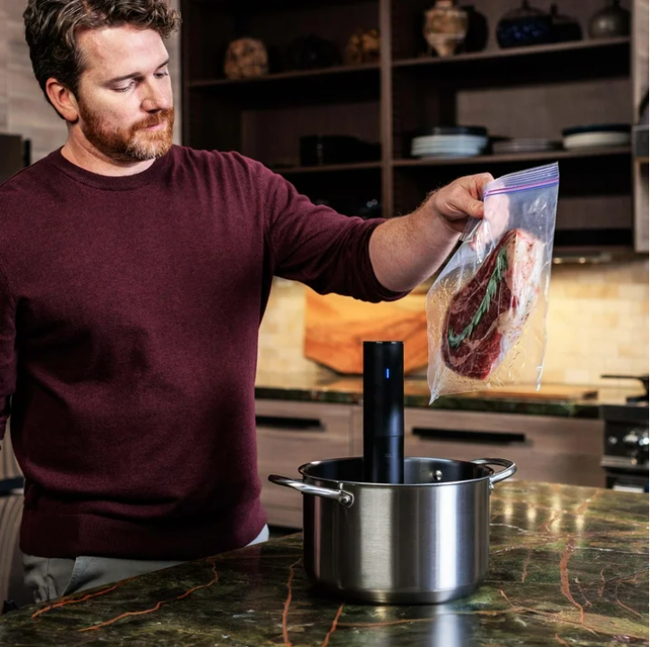 Anova Culinary Sous Vide Precision Cooker Mini Lite, 800 Watts, Black, App Enabled, 2024 Model