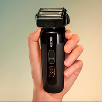 Manscaped - The Chairman Pro Essentials Kit Rechargeable Wet/Dry Electric Foil Shaver Gift Set - Black